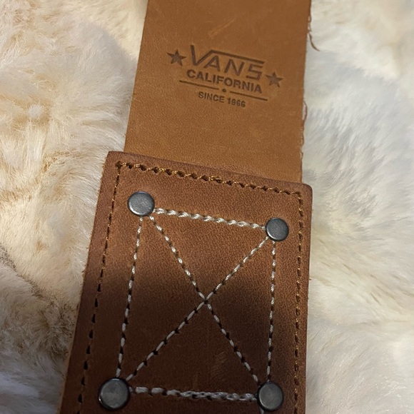 VANS Leather Camera Strap NEW - Picture 3 of 9